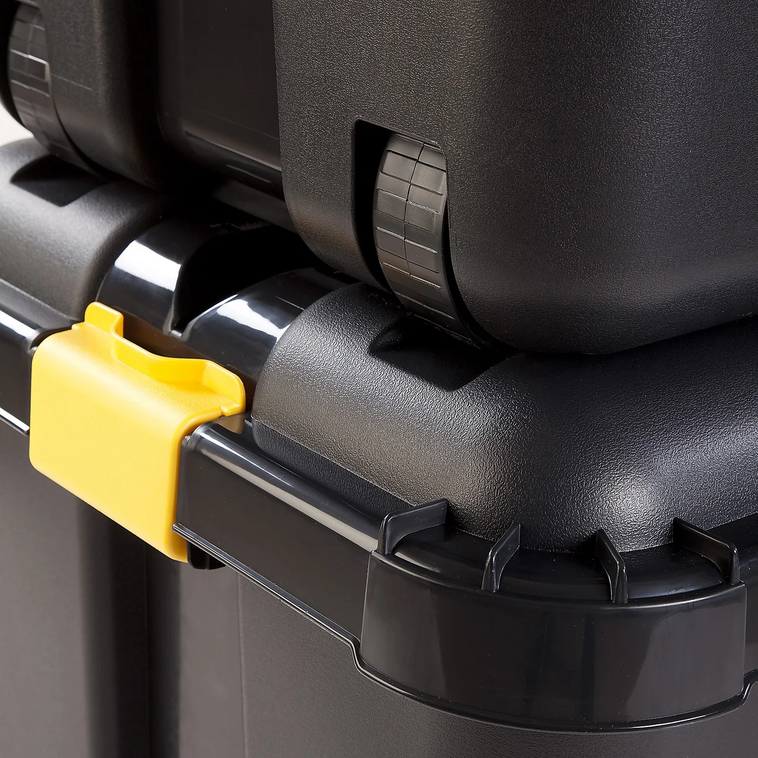 Tontarelli Heavy Duty Storage Trunk - 55L 5 Tontarelli Heavy Duty Storage Trunk - 55L - Image 3